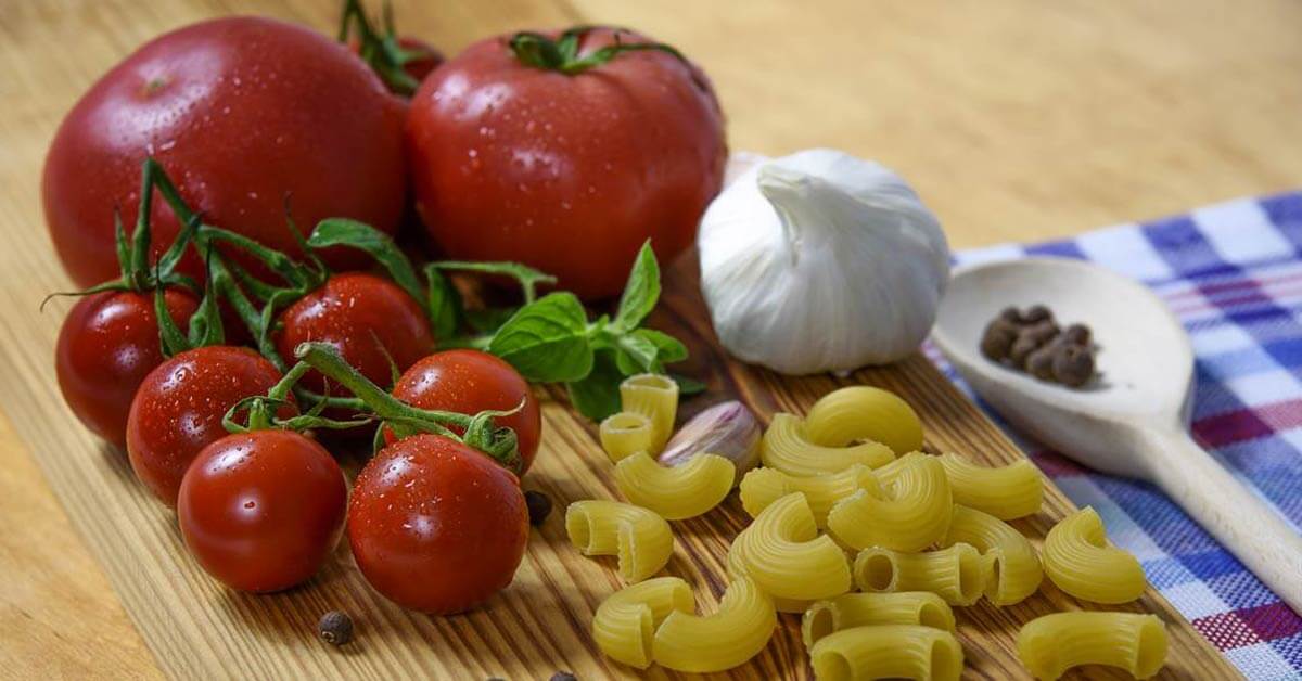 mediteranska dijeta paradajz pasta luk